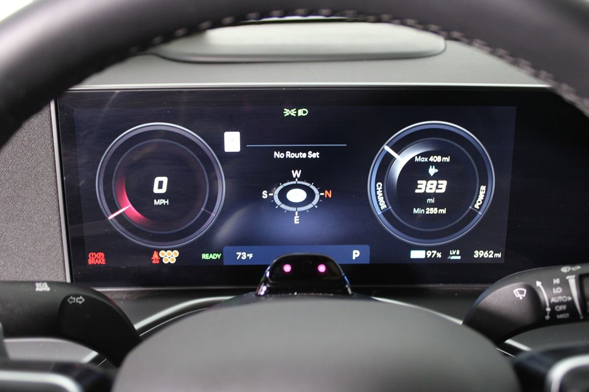 Used 2026 Hyundai Ioniq 9 SE image 15