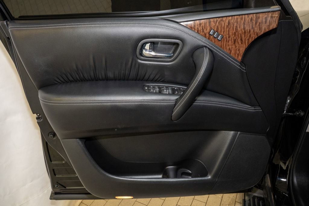 Used 2019 Nissan Armada Platinum w/ Captain's Chairs Package image 15