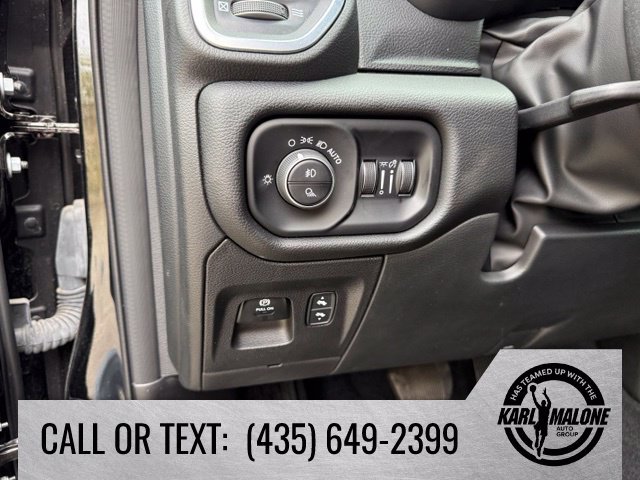 Used 2025 RAM 1500 Laramie w/ Sport Appearance Package AWD/4WD image 16