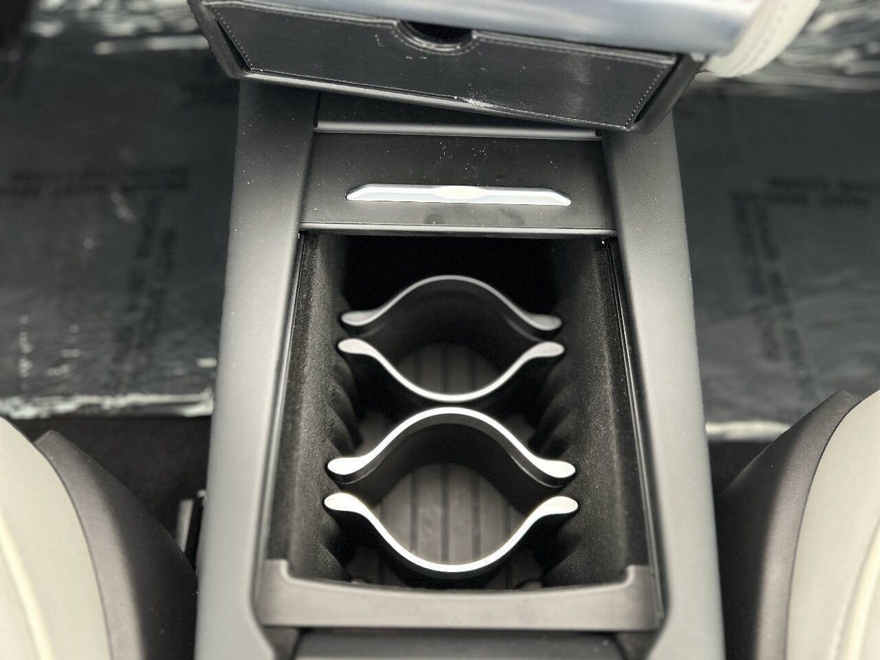 Used 2014 Tesla Model S 85 RWD image 70