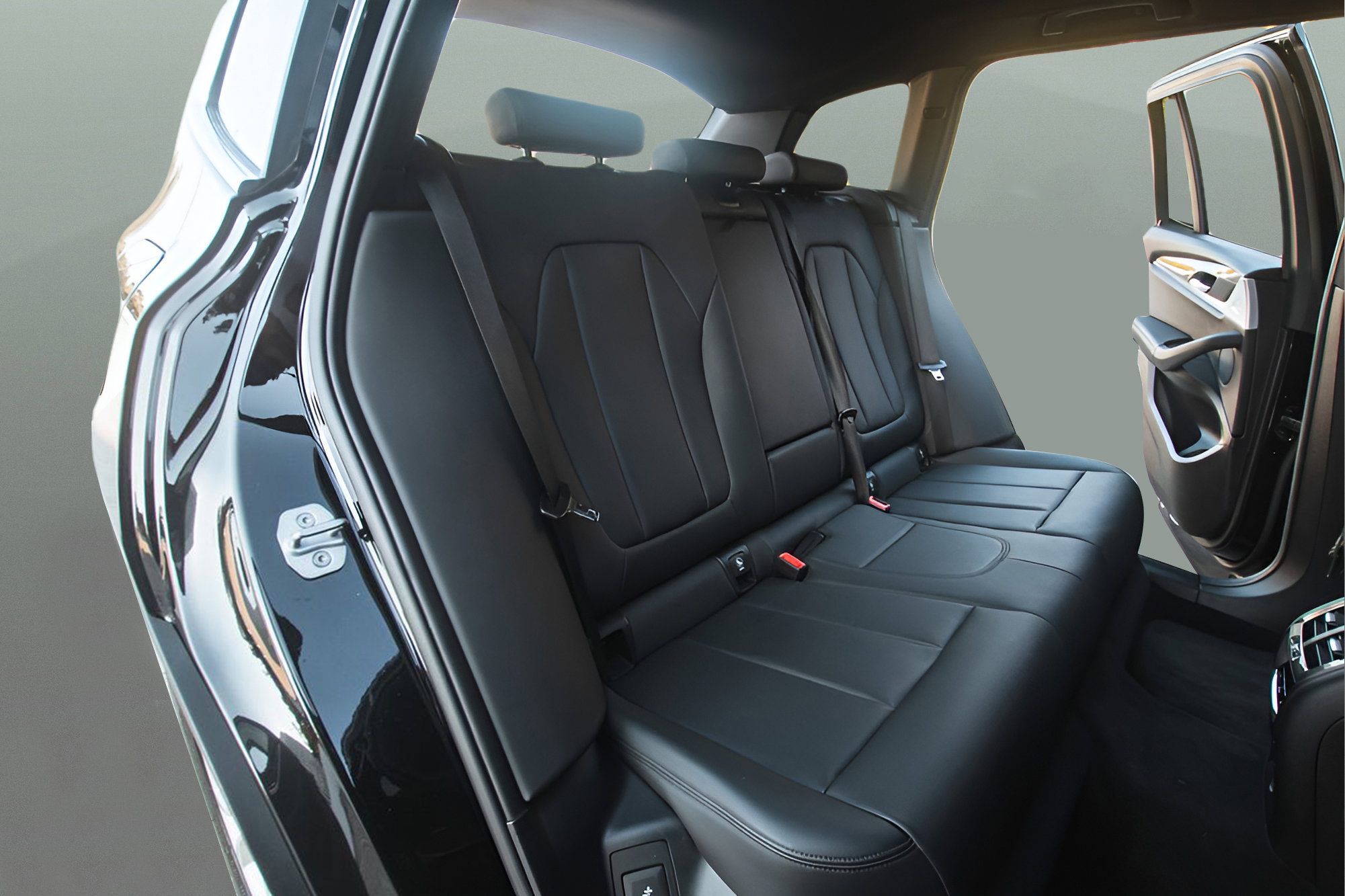 Used 2019 BMW X3 sDrive30i w/ Driving Assistance Package RWD image 15