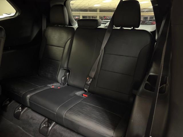 Used 2025 Buick Enclave Sport Touring FWD image 23