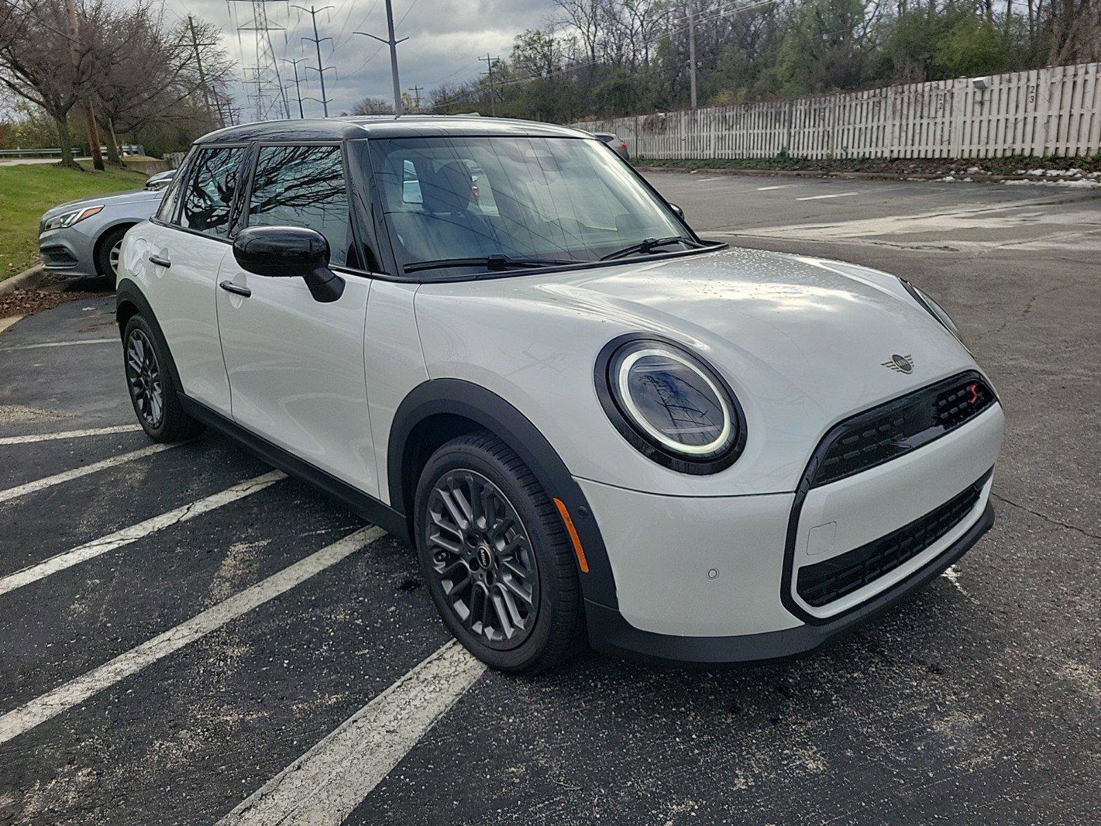 Certified 2025 MINI Cooper S FWD image 6