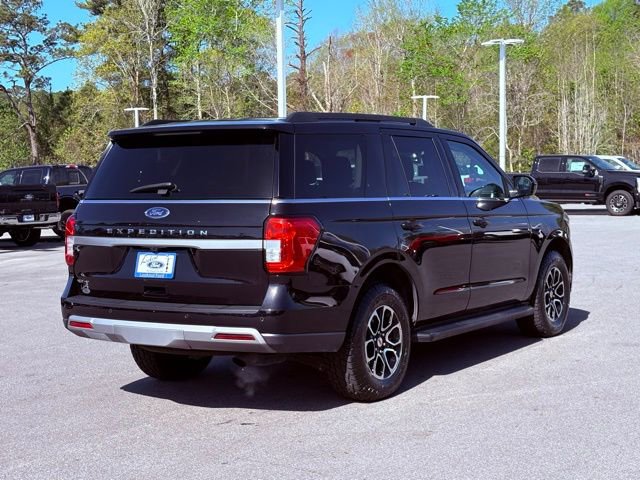 Used 2024 Ford Expedition XLT AWD/4WD image 5
