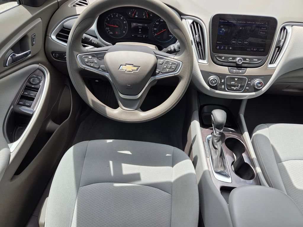 Certified 2022 Chevrolet Malibu LS w/ LPO, Convenience Package 1 FWD image 8