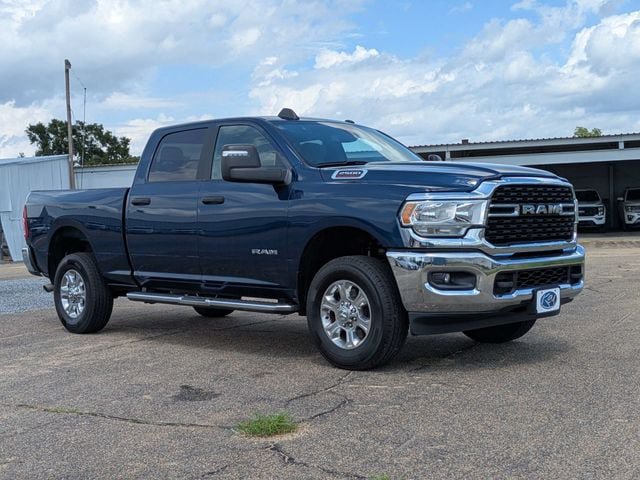 Used 2024 RAM 2500 Big Horn AWD/4WD image 2