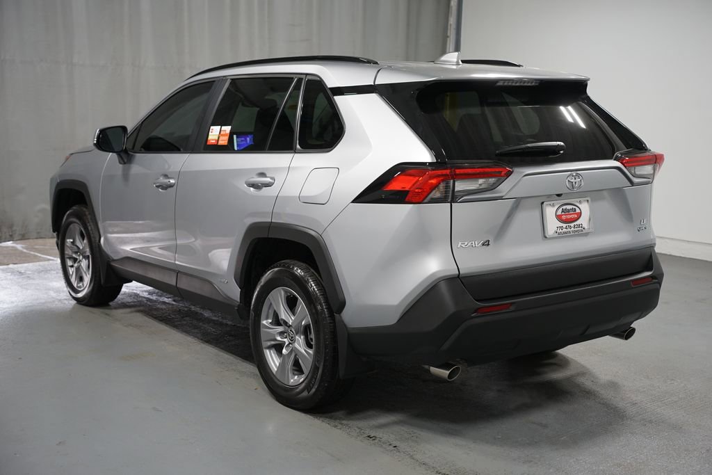 Used 2025 Toyota RAV4 LE image 6