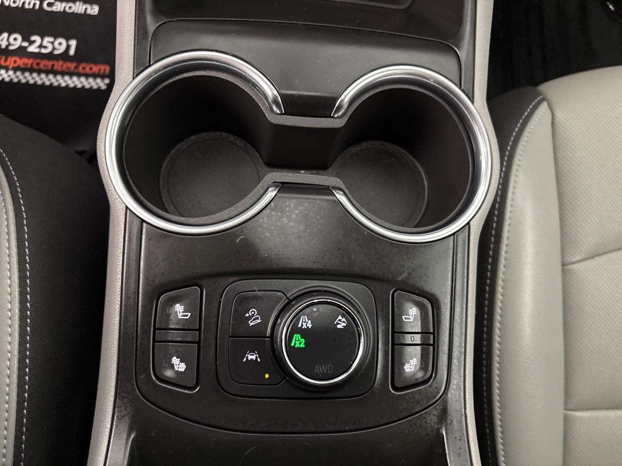 Used 2022 GMC Terrain SLT w/ LPO, Floor Liner Package image 19