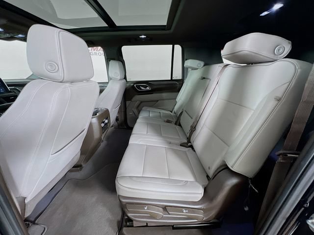 Used 2023 GMC Yukon XL SLT w/ SLT Premium Package AWD/4WD image 24