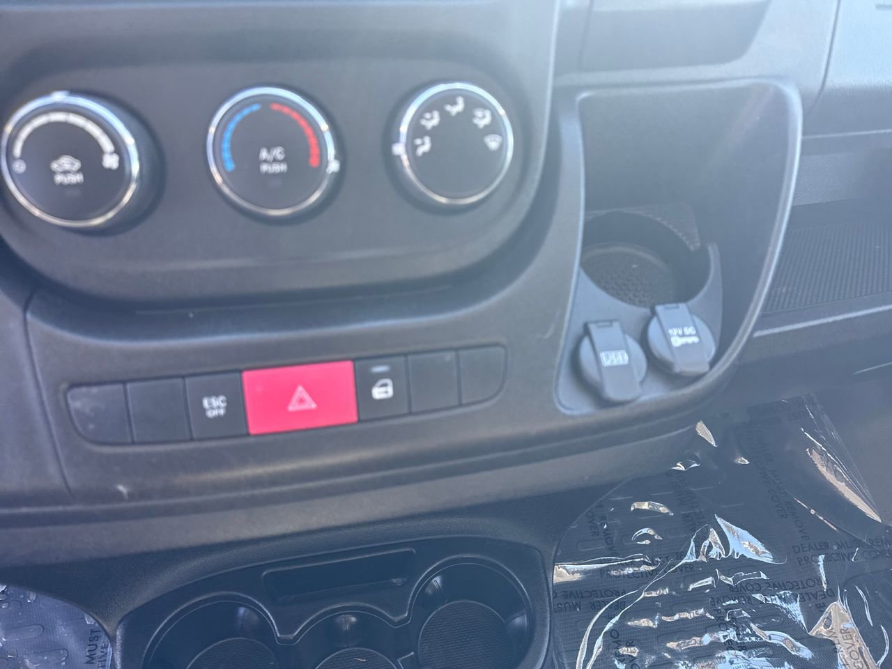 Used 2017 RAM ProMaster 1500 image 19