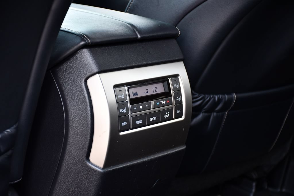 Used 2018 Lexus GX 460 Premium AWD/4WD image 25