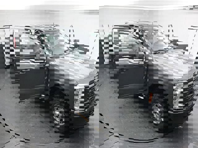 New 2026 Ford F250 XL w/ XL Off-Road Package image 32