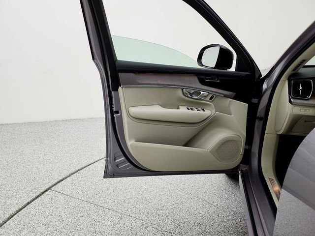 New 2026 Volvo XC90 T8 Ultra w/ Lounge Package AWD/4WD image 27