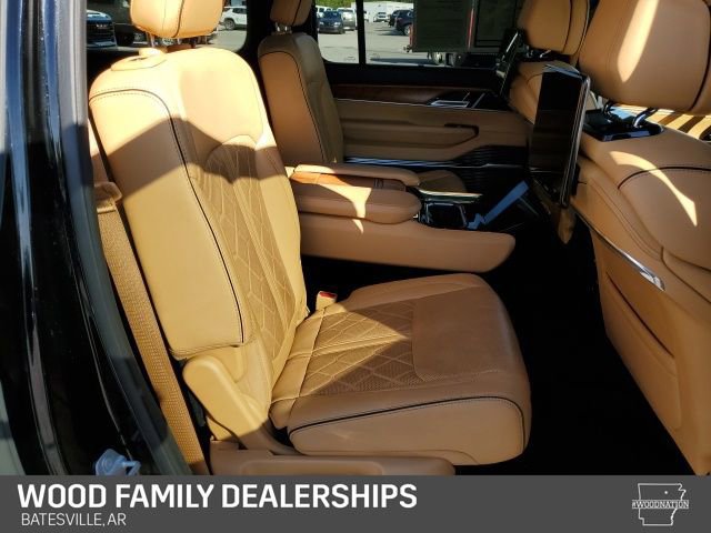 Used 2024 Jeep Grand Wagoneer L Series III w/ Rear Seat Video Group 1 image 32