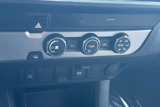 Used 2022 Toyota Tacoma SR w/ SR Convenience Package image 23