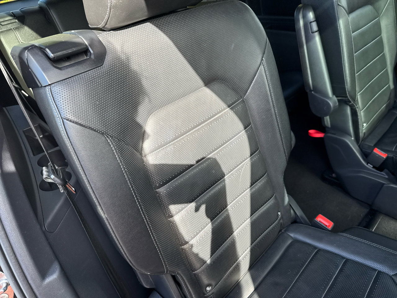 Used 2019 Volkswagen Atlas SEL R-Line image 28