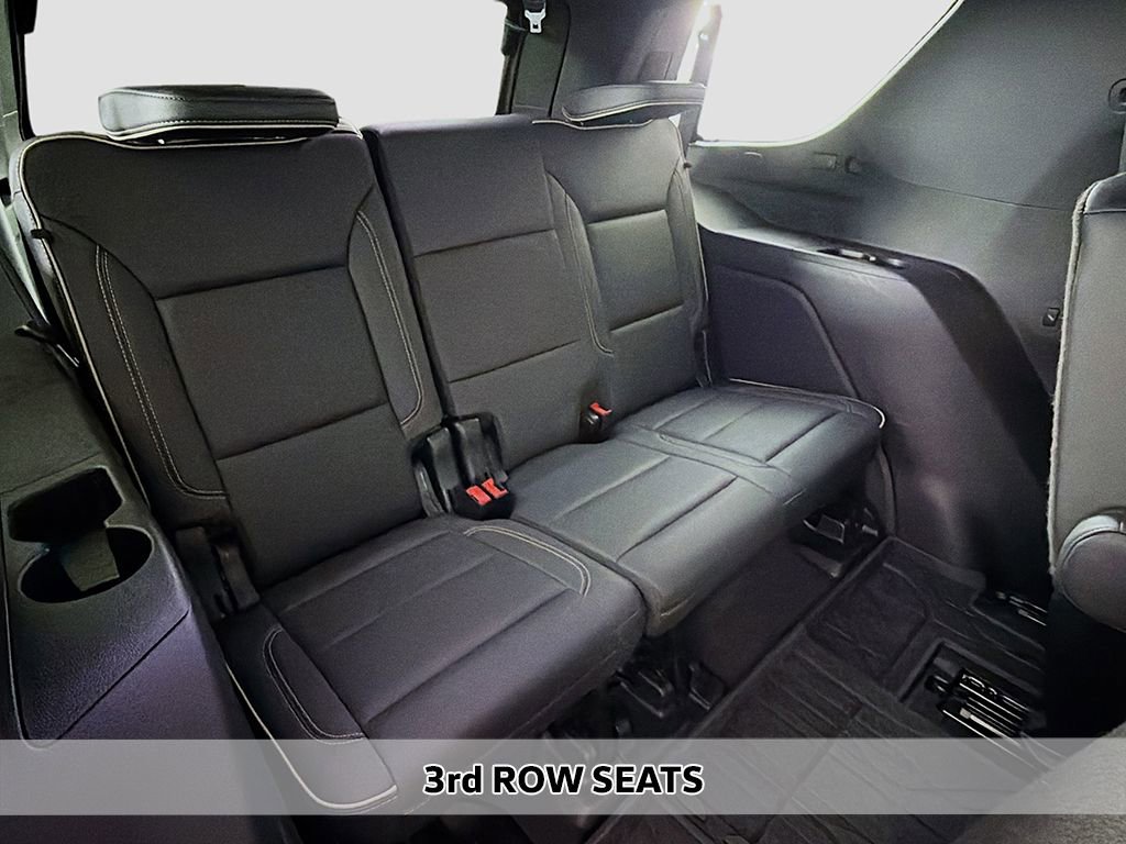 Used 2024 Chevrolet Tahoe Premier w/ Premium Package AWD/4WD image 11