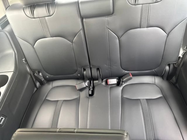 Certified 2023 Honda Pilot Touring image 22