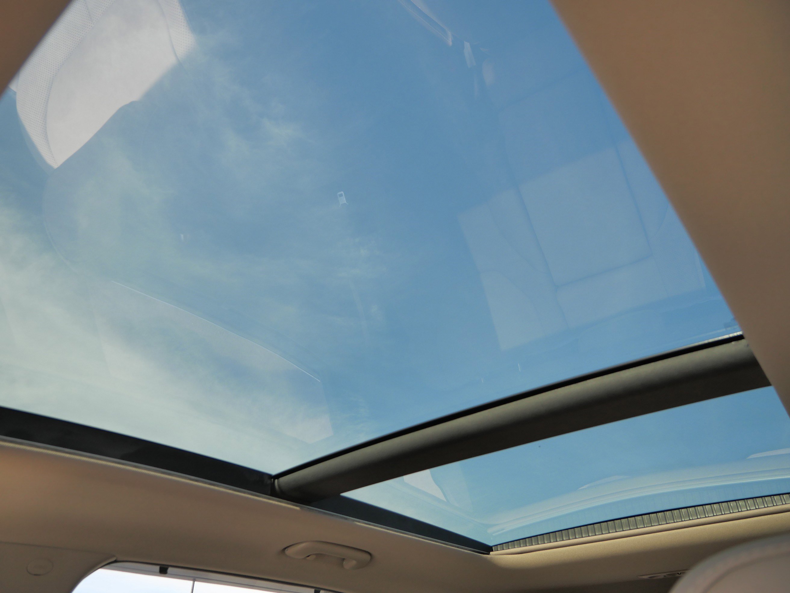 Certified 2023 Hyundai Santa Fe SEL w/ Premium Package AWD/4WD image 34