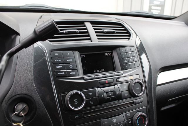 Used 2017 Ford Explorer 4WD Police Interceptor image 15