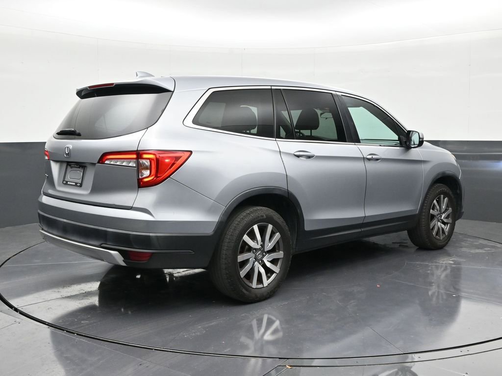 Used 2021 Honda Pilot EX image 5