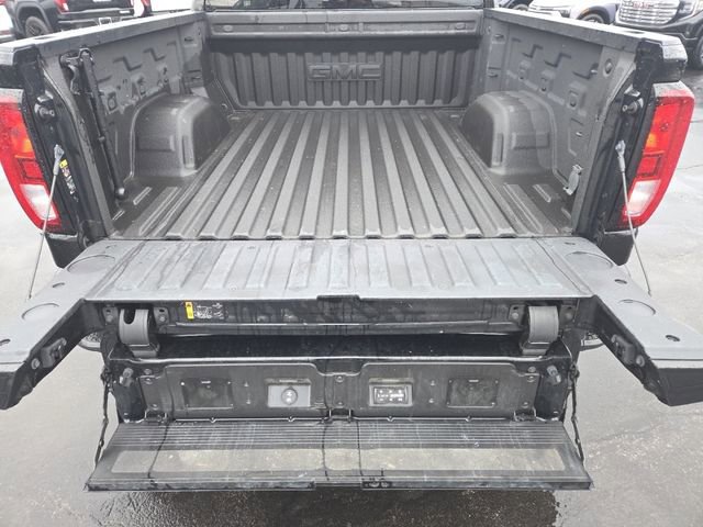 Used 2022 GMC Sierra 1500 Elevation w/ LPO, Elevation Black Package image 23