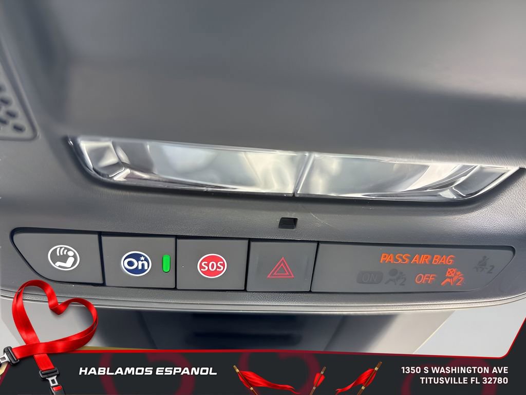 Used 2025 Chevrolet Equinox EV LT image 19