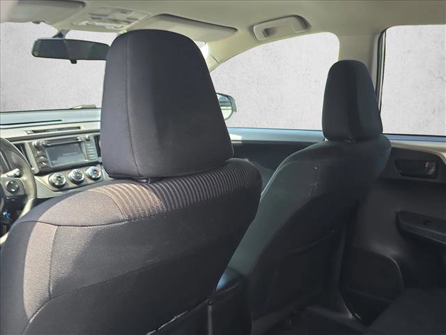 Used 2015 Toyota RAV4 LE FWD image 15