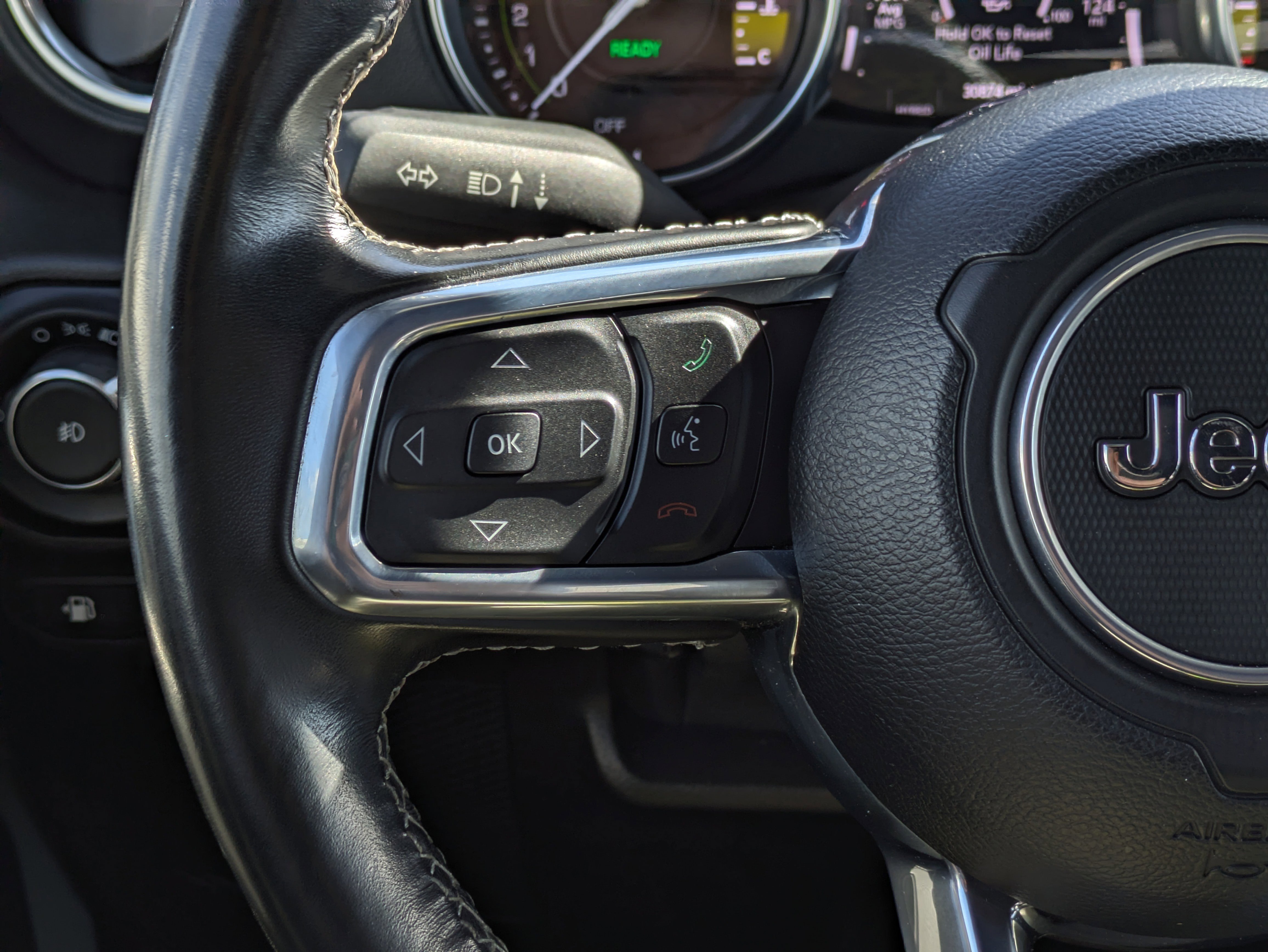 Used 2021 Jeep Wrangler Unlimited Sahara image 24