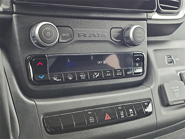 New 2025 RAM ProMaster 3500 w/ Quick Order Package 22G SLT image 31