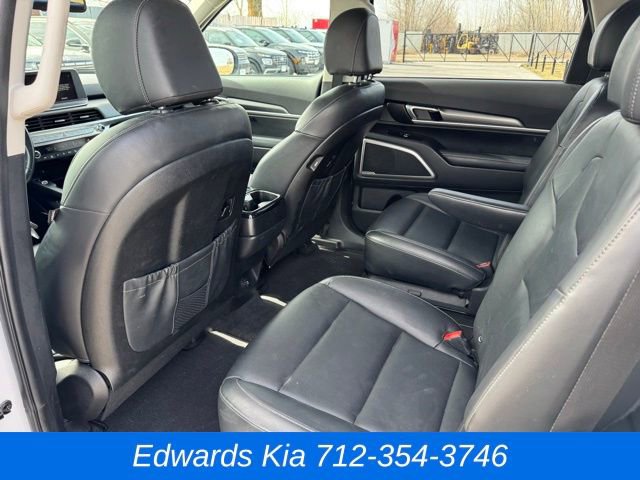 Used 2022 Kia Telluride S image 17