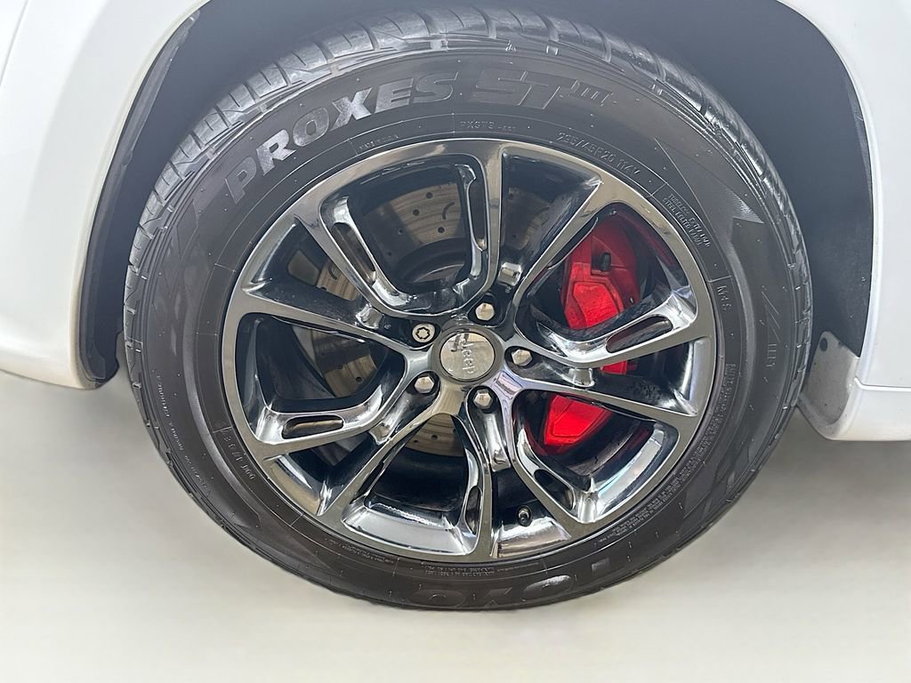 Used 2014 Jeep Grand Cherokee SRT AWD/4WD image 38
