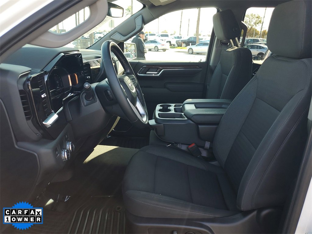 Used 2023 GMC Sierra 1500 Elevation image 17