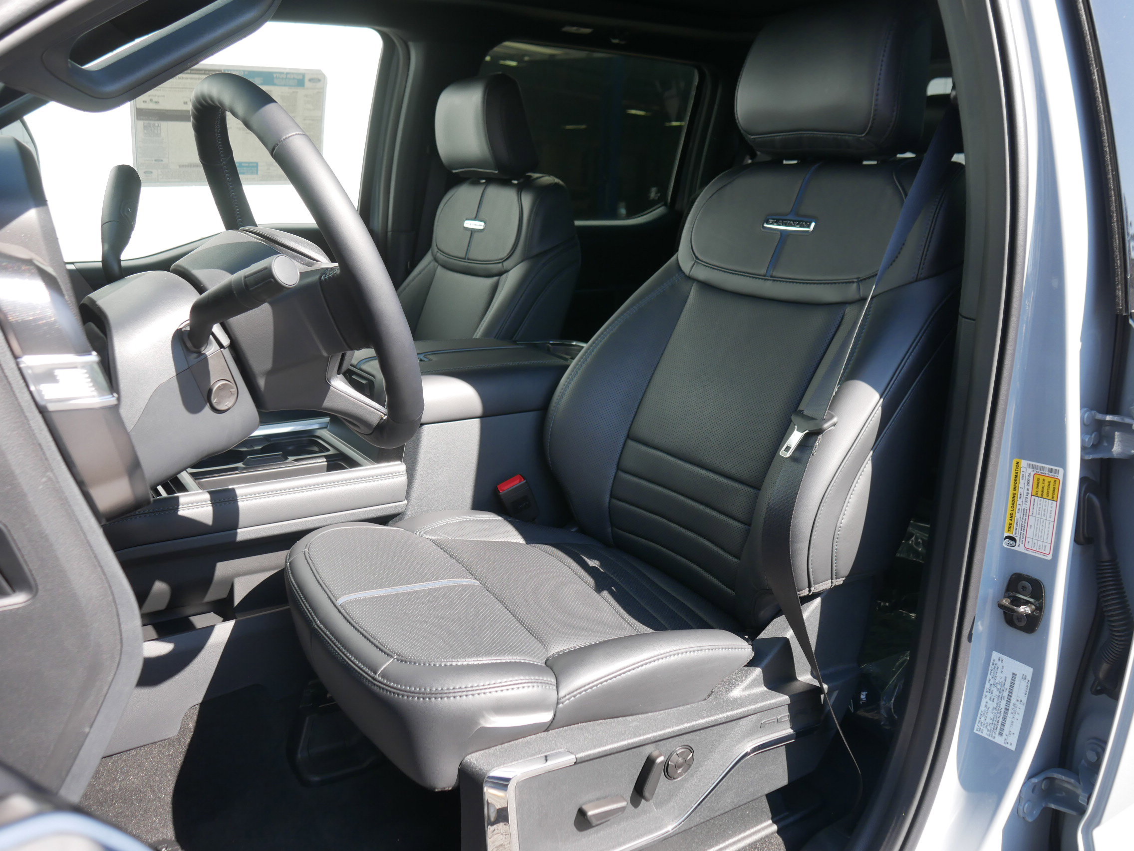 New 2026 Ford F250 Platinum image 37