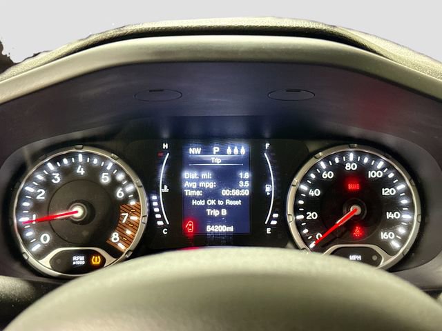 Used 2019 Jeep Renegade Latitude w/ Cold Weather Group AWD/4WD image 12