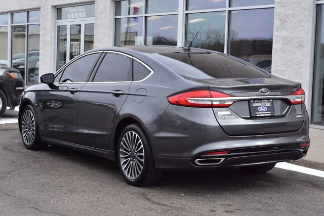 Used 2017 Ford Fusion SE image 9