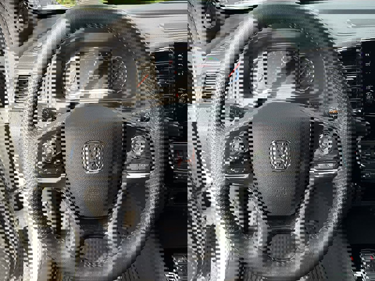 Certified 2020 Honda Passport Touring image 12