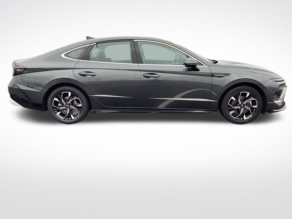 Used 2025 Hyundai Sonata SEL image 10