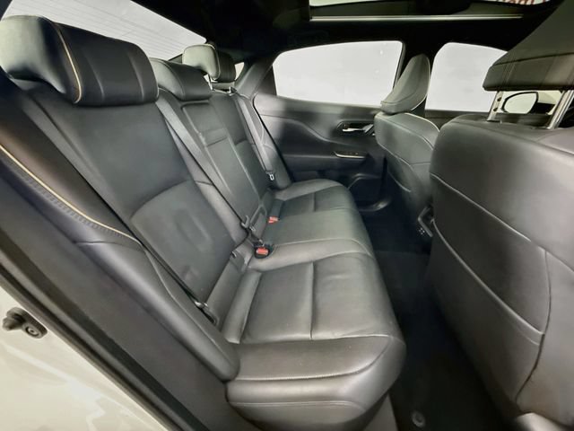 Used 2023 Toyota Crown Platinum AWD/4WD image 26