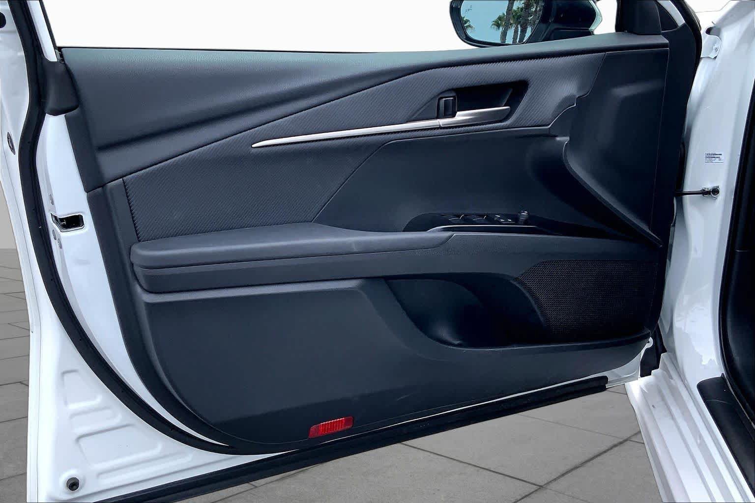 Certified 2025 Toyota Camry SE w/ Convenience Package FWD image 21