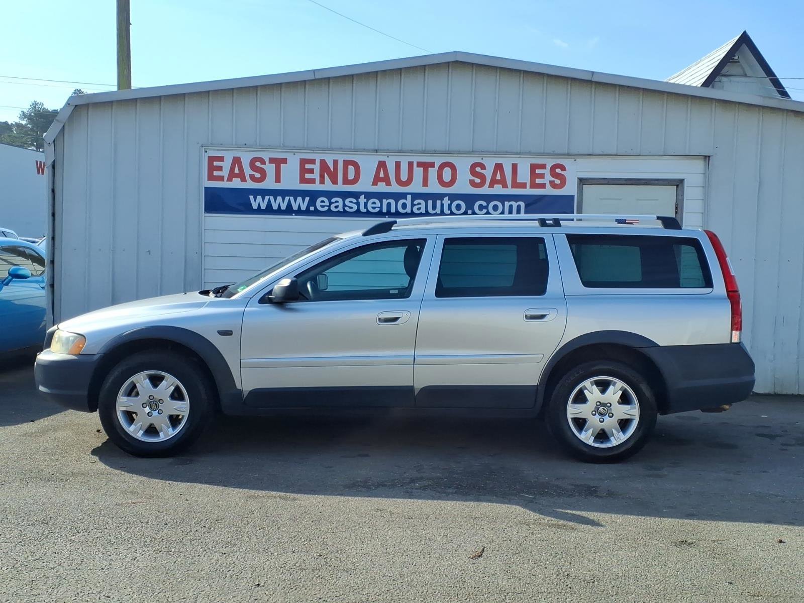 Used 2006 Volvo XC70 image 2