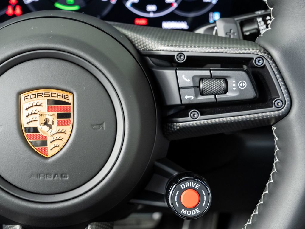 Certified 2026 Porsche 911 Carrera GTS image 11