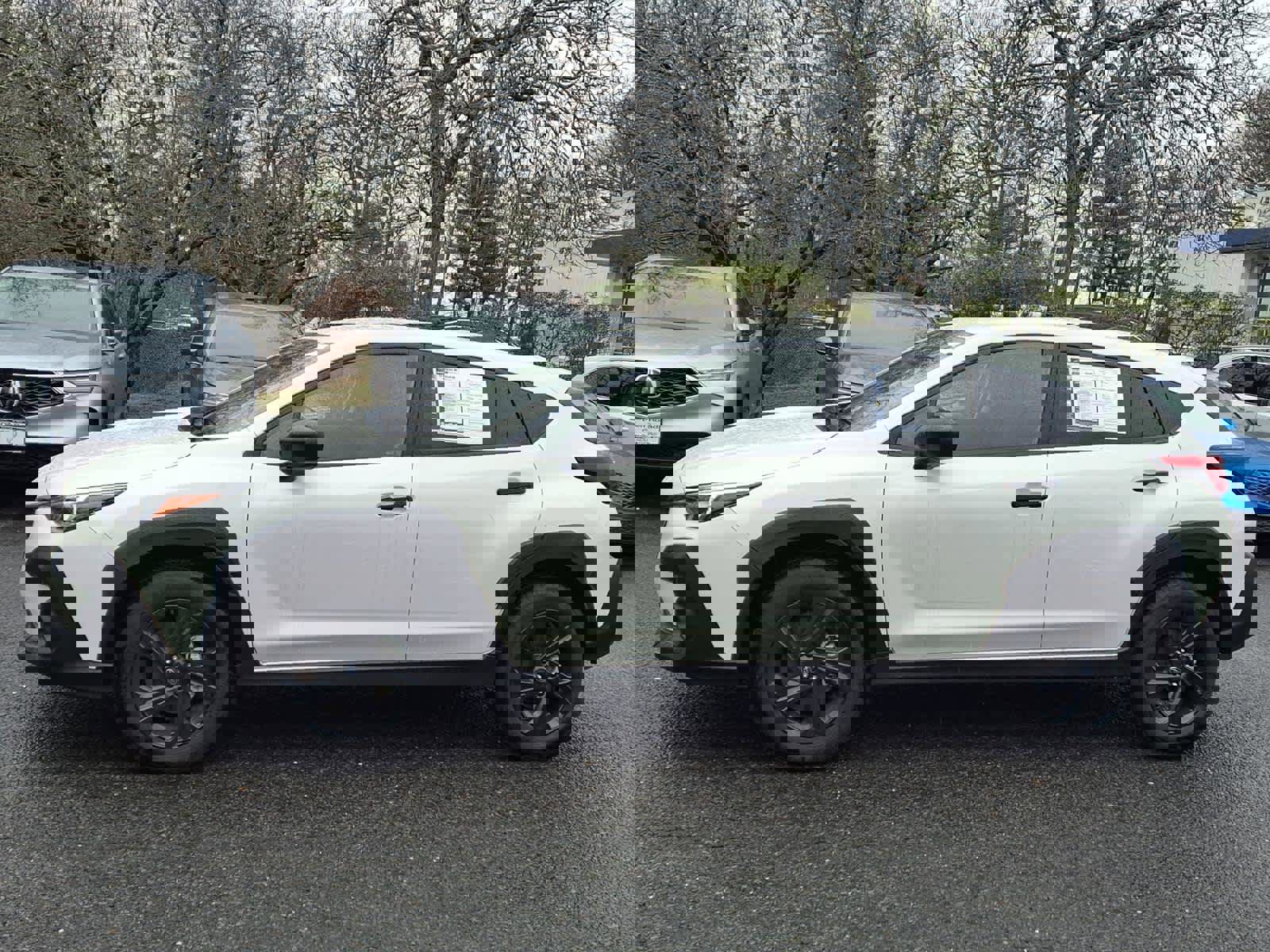 Used 2025 Subaru Crosstrek 2.0i image 4