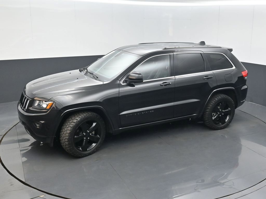 Used 2015 Jeep Grand Cherokee Altitude image 40