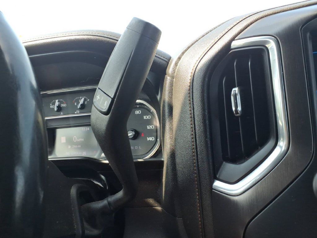 Certified 2020 GMC Sierra 1500 AT4 w/ AT4 Premium Package AWD/4WD image 20