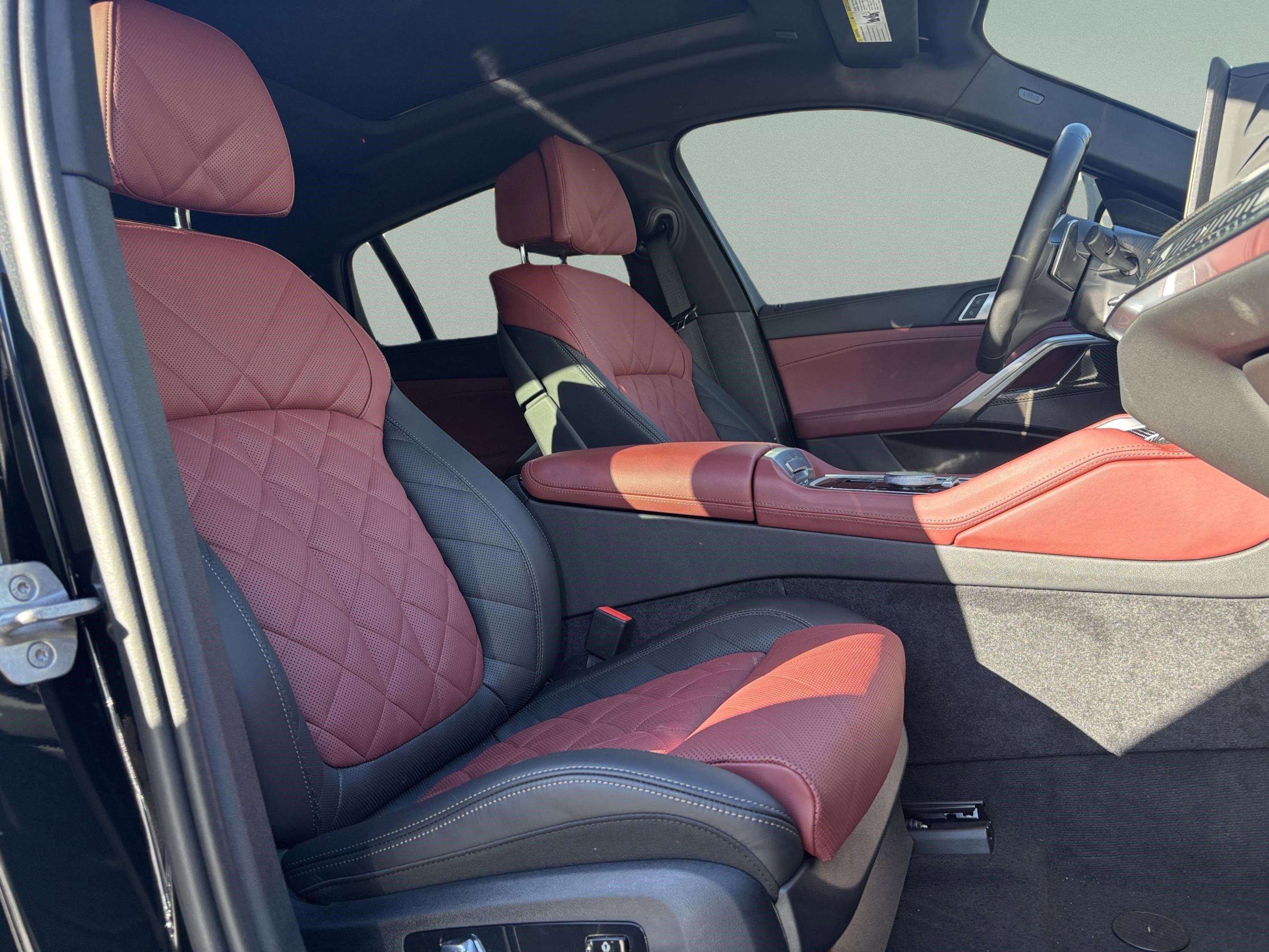 Used 2025 BMW X6 M60i image 23