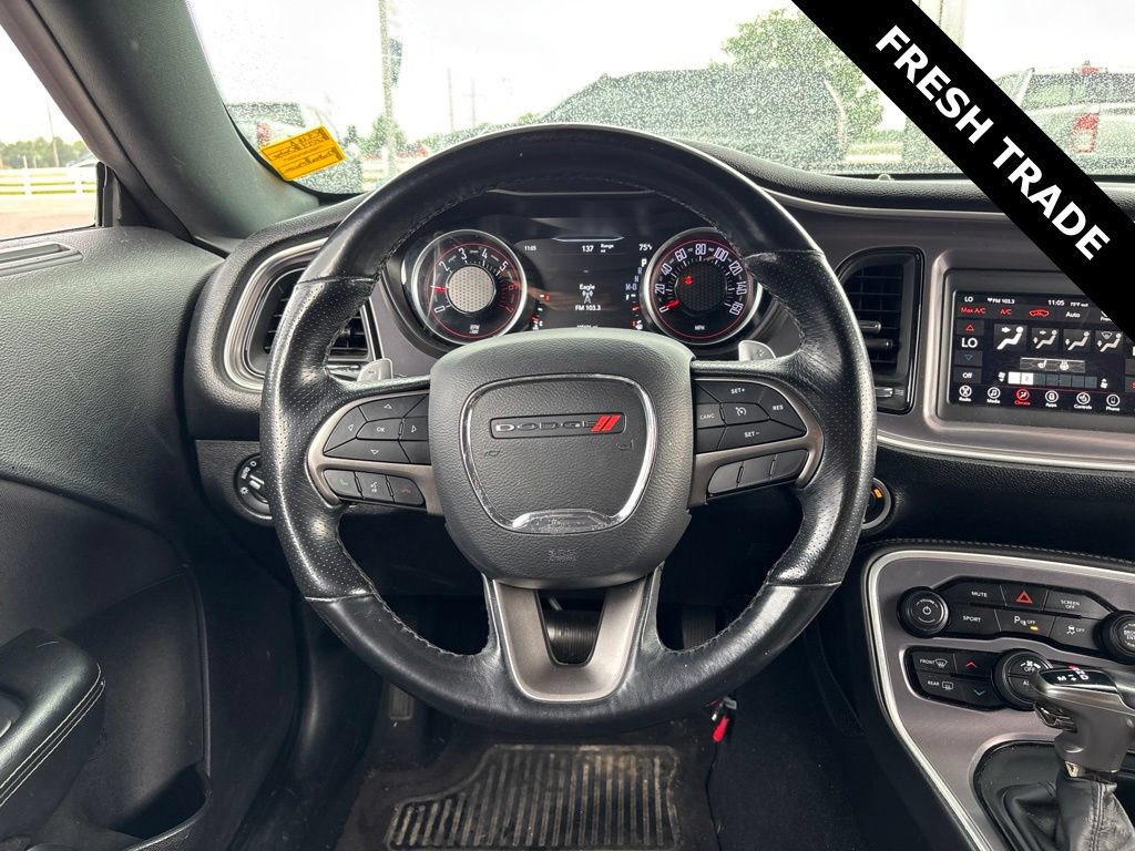 Used 2019 Dodge Challenger R/T w/ Driver Convenience Group RWD image 9