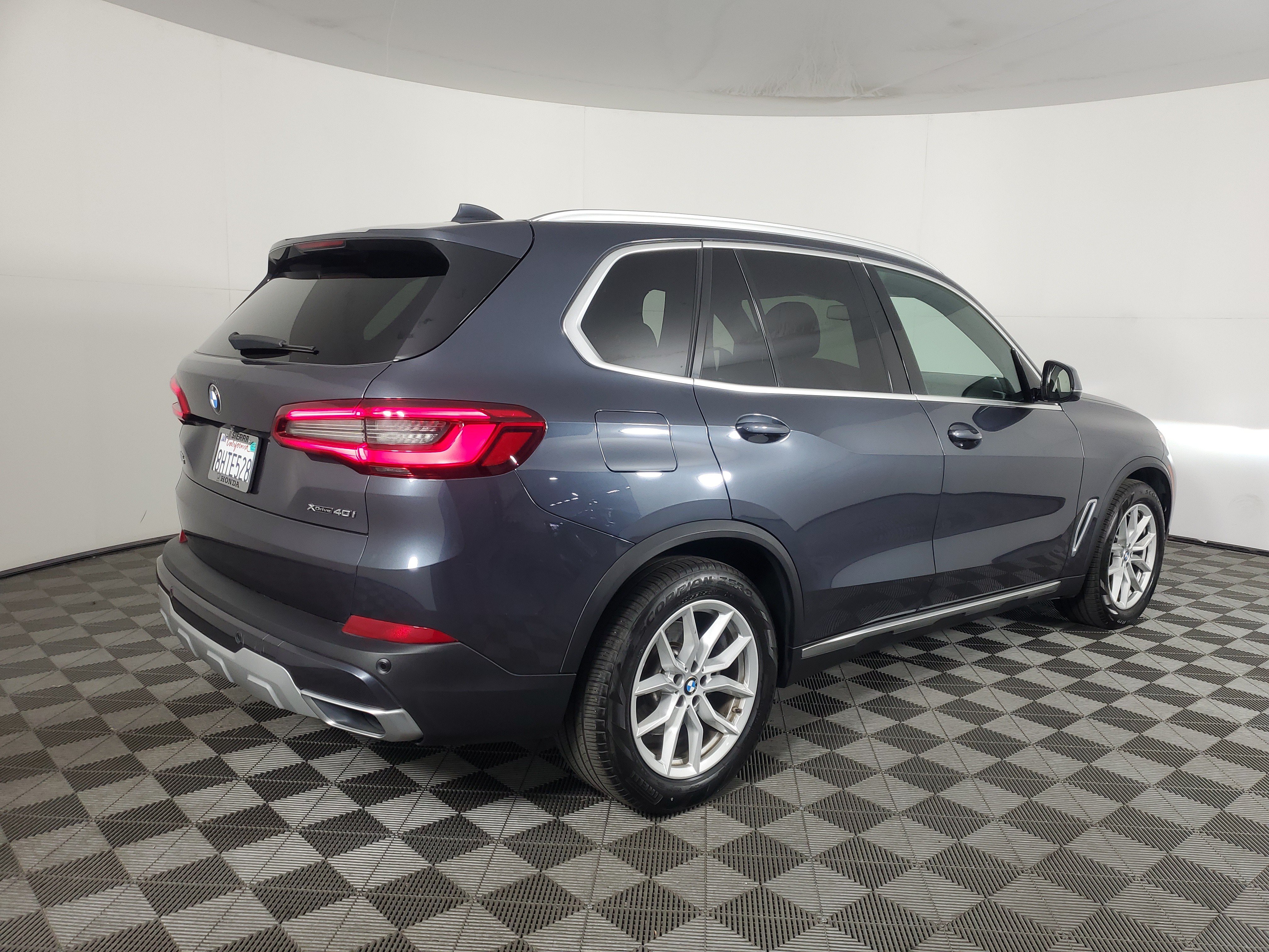 Used 2019 BMW X5 xDrive40i AWD/4WD image 4