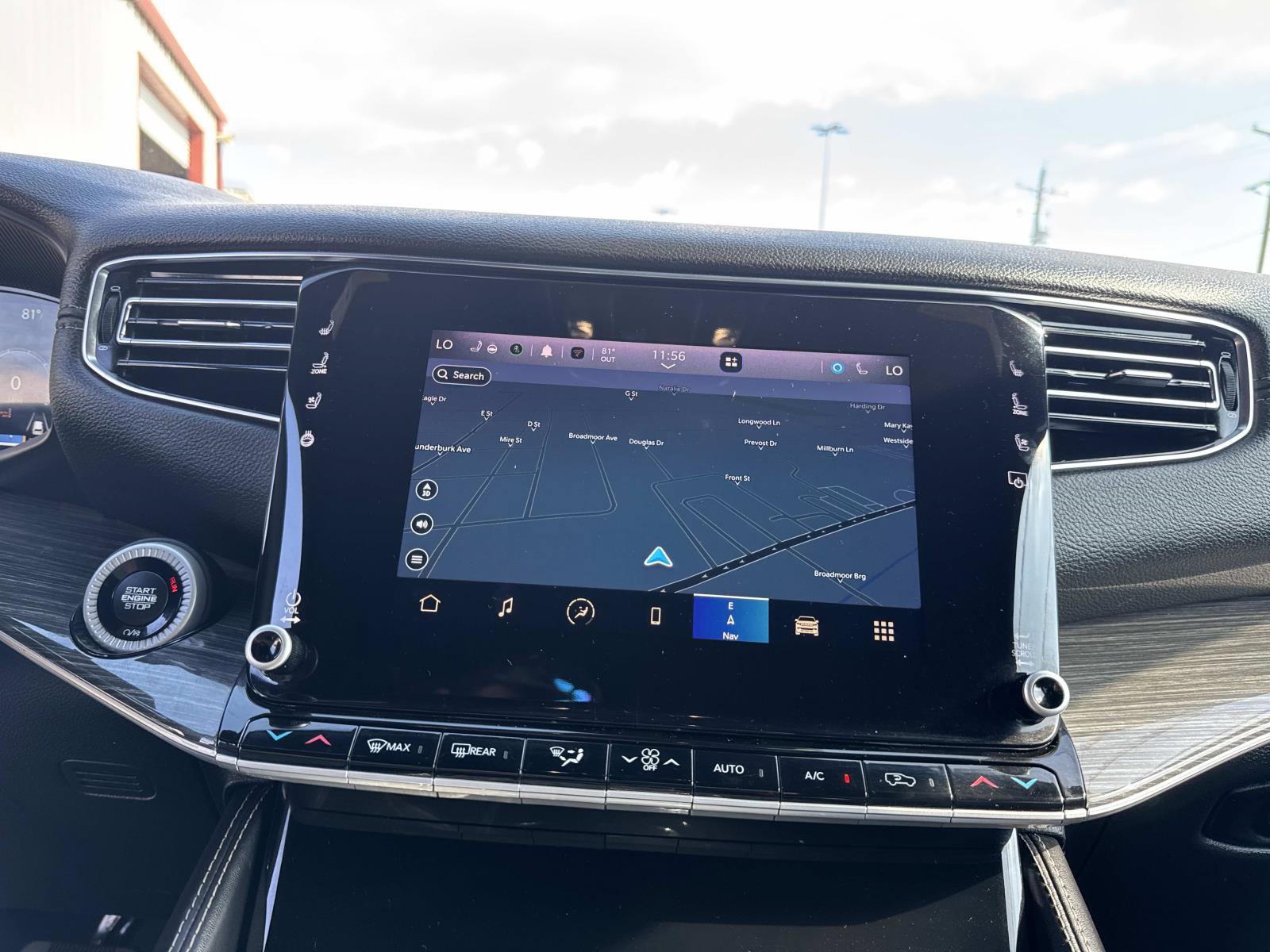 Used 2022 Jeep Wagoneer Series III image 24