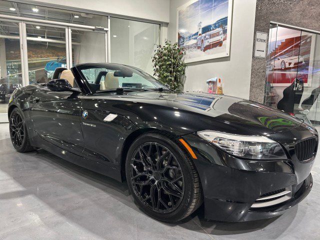 Used 2009 BMW Z4 sDrive35i RWD image 16
